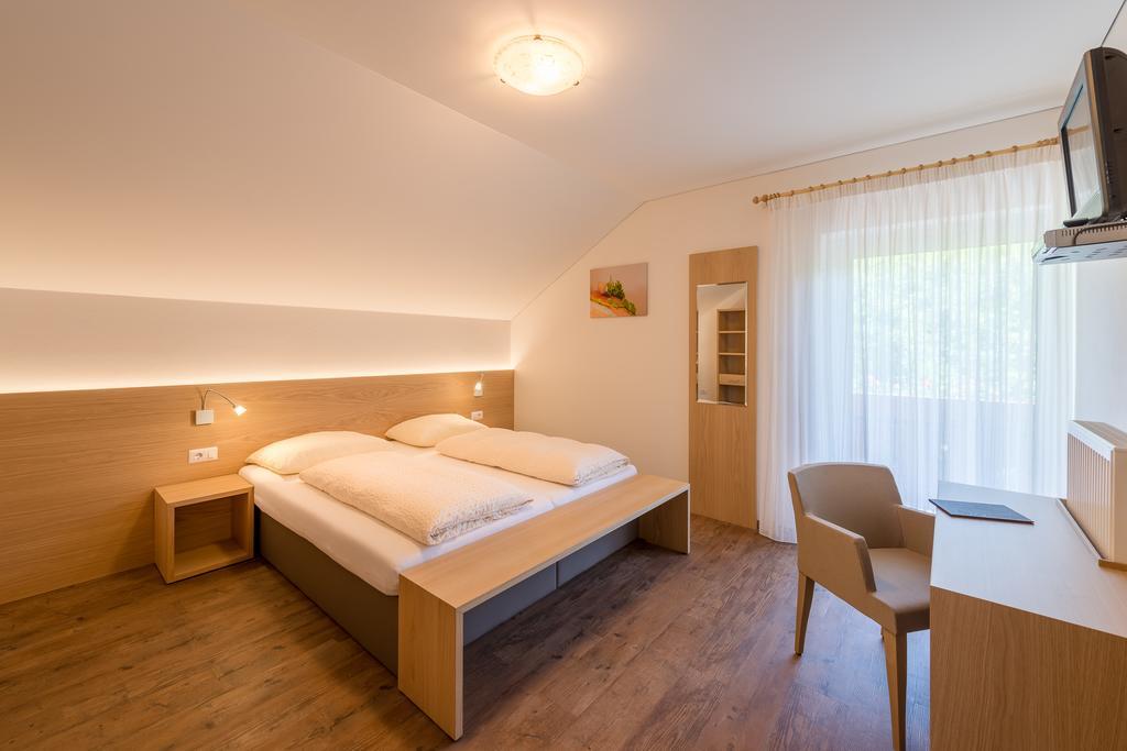 Pension Etschblick B&B Frangarto Εξωτερικό φωτογραφία